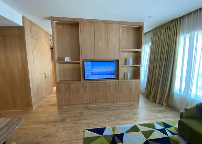 The Bentley Luxury Hotel & Suites